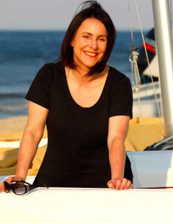 schwrzesshirtportrait Silvia Stiessel, powerful mind, Tagestipp